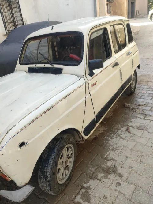 Renault 4 1981 4