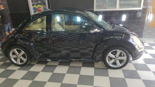 Volkswagen New Beetle 2011 New Beetle