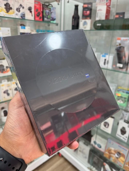 Vivo X200 ultra