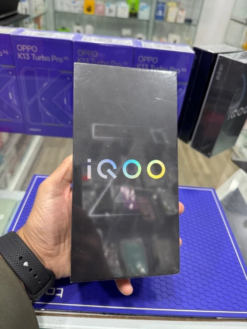 Iqoo Z10 turbo pro 5g 12Gb 256Gb