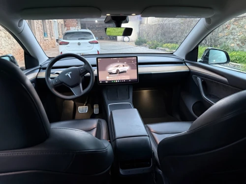 Tesla Y 2022 
