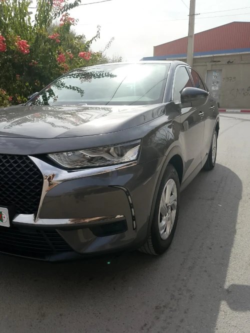 DS Ds7 2020 