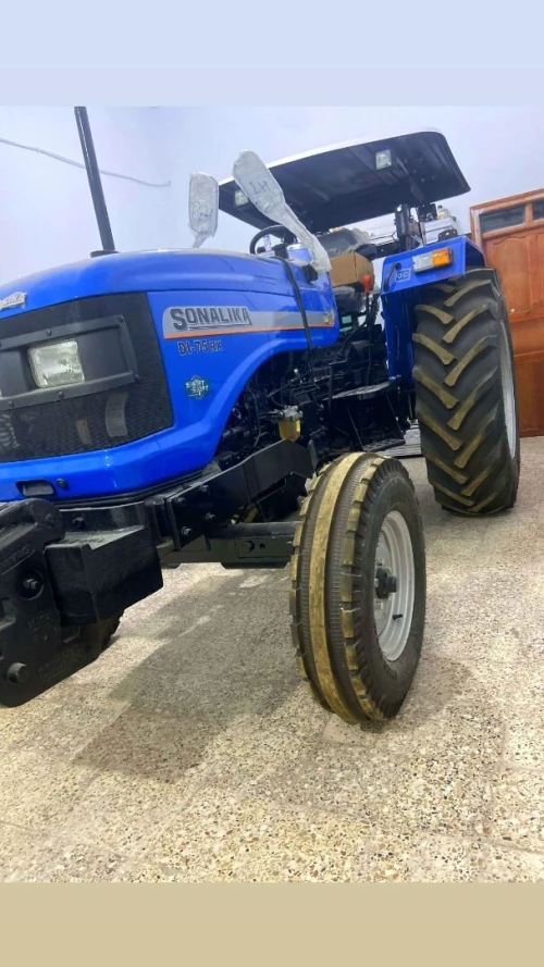 Sonalika Di 75. rX 75 Turbo 4'2 2026