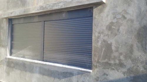 Fenêtre en ALUMINIUM
