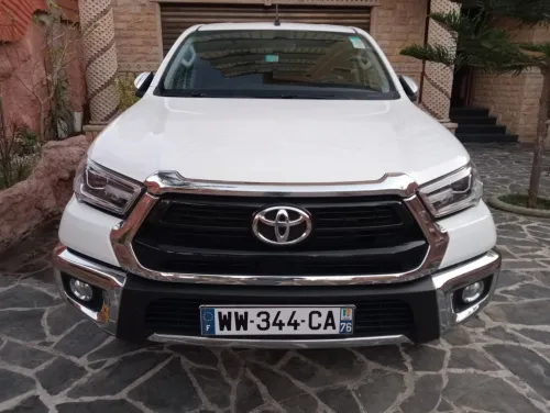 Toyota Toyota suaadi 2024 