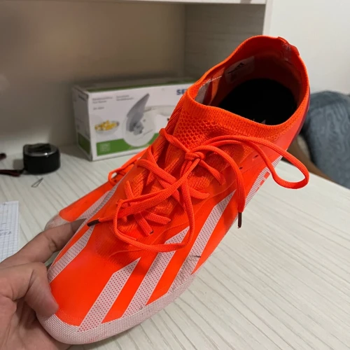 Soulier adidas pointure 44