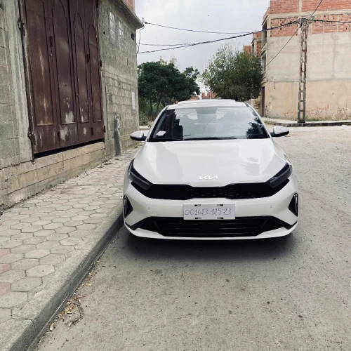 Kia K3 2025 Luxuri