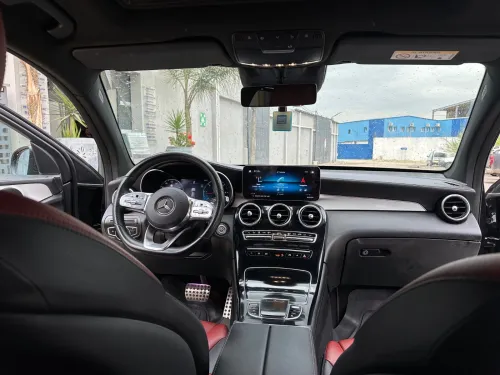 Mercedes 300D coupé 2023 