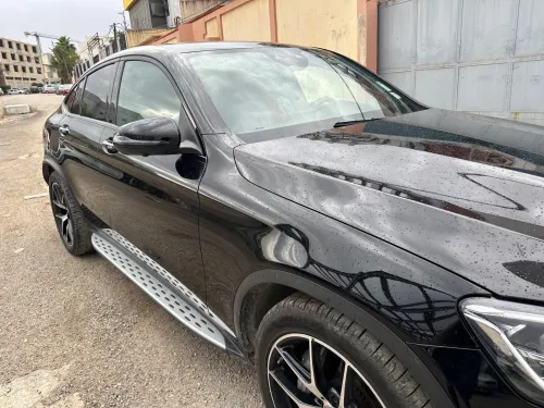 Mercedes 300D coupé 2023 