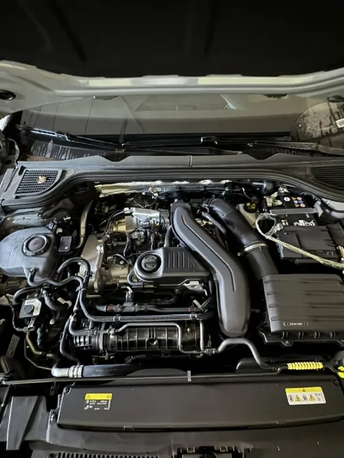 Volkswagen Golf 8,5 2025 R line