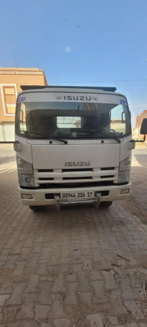 Isuzu PLATEAU 4X4 2016