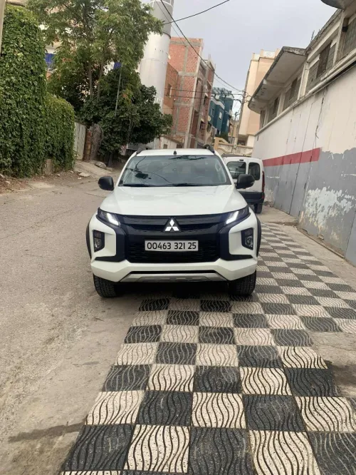 Mitsubishi L200 2021 Doube cabine Evolution