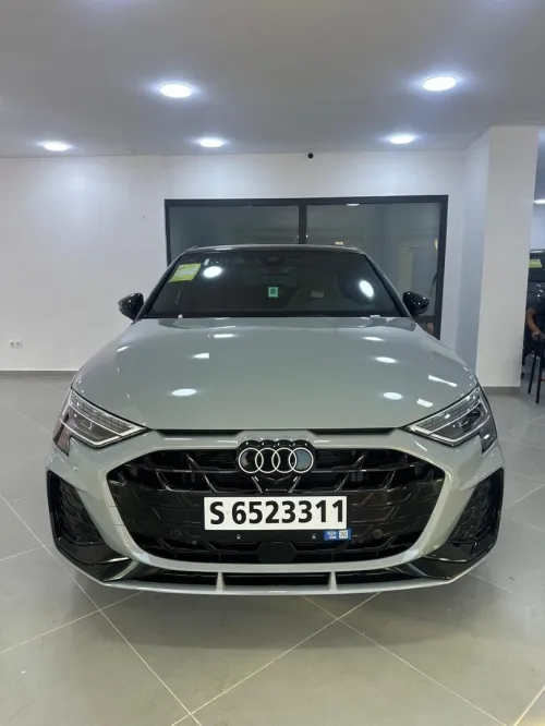Audi A3 Sportback 2025 Flying spur Edition Premium + Pack Lux 