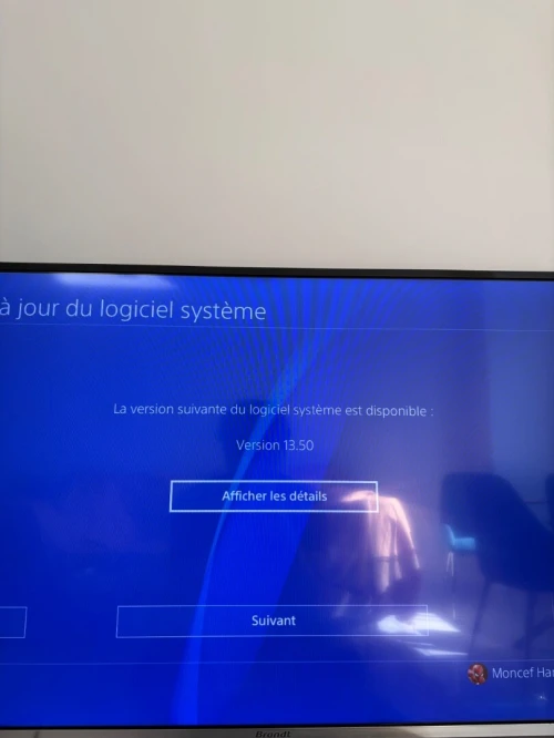PlayStation 4 slim