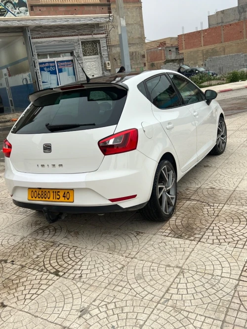 Seat Ibiza 2015 Black Line
