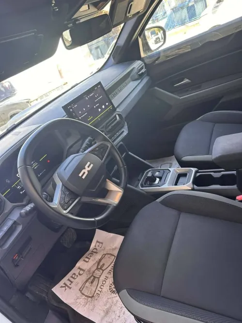 Dacia Duster 2025 Gold