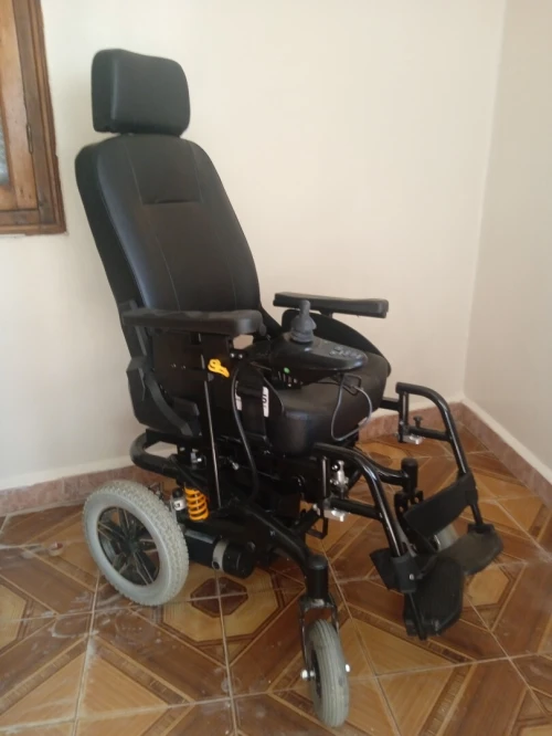 Fauteuil roulant électrique 