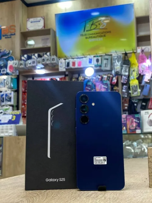 SAMSUNG S25 12/128GB AVEC BOITE