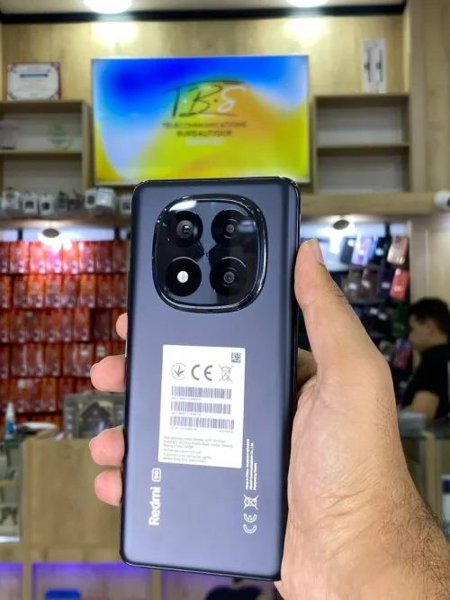 REDMI NOTE 14 PRO + 5G 8/256GB AVEC CHARGEUR 