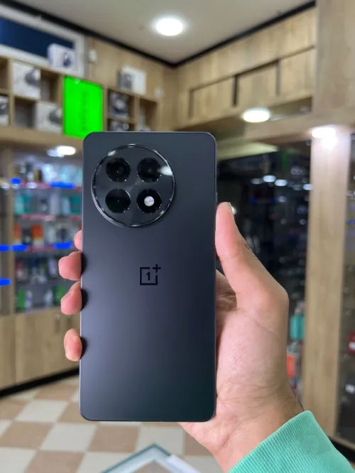 ONE PLUS 13R 12/256gb 