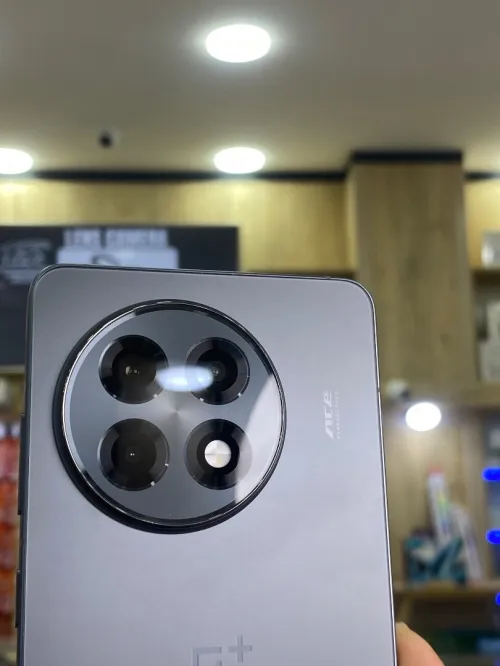 ONE PLUS 13R 12/256gb 