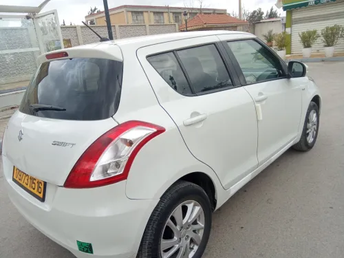 Suzuki Swift 2015 Swift
