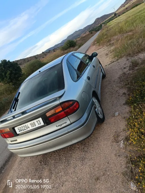 Renault Laguna 1 1999 initial paris