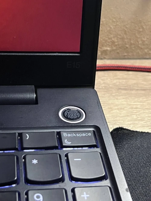 PC Lenovo ThinkPad E15 Gen 2