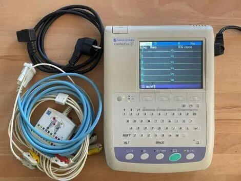Nihon Kohden Cardiofax S