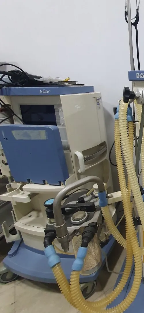 Équipement médical pour clinique