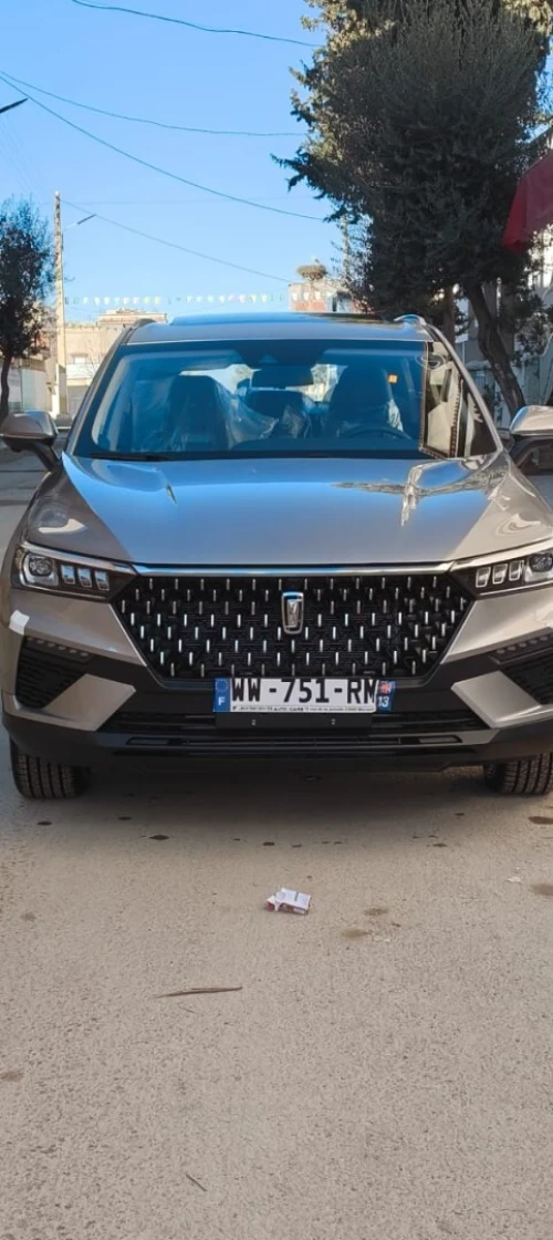 Bestune T77 2025 