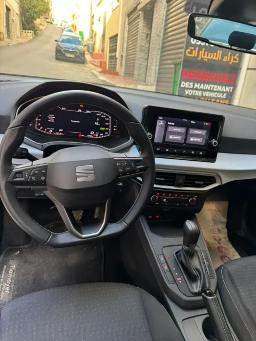 LOCATION DE VOITURE POUR LES ENTREPRISES