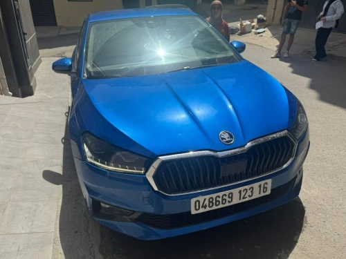 LOCATION DE VEHICULES ALGERIE