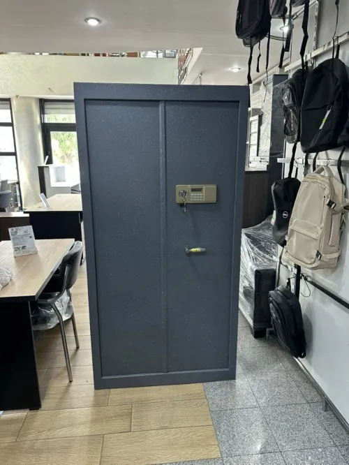 ARMOIRE LOCAL BLINDEE AVEC DIGITAL
