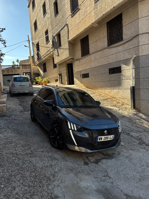 Peugeot 208 2022 GT