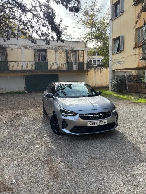 Opel Corsa 2023 Gsline boite manuelle