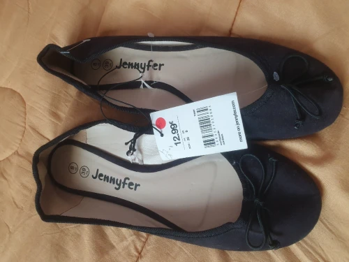 Belrine Damme marque jennifer taille 39 neuf