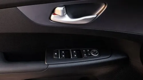 Kia K3 2025 Tout options