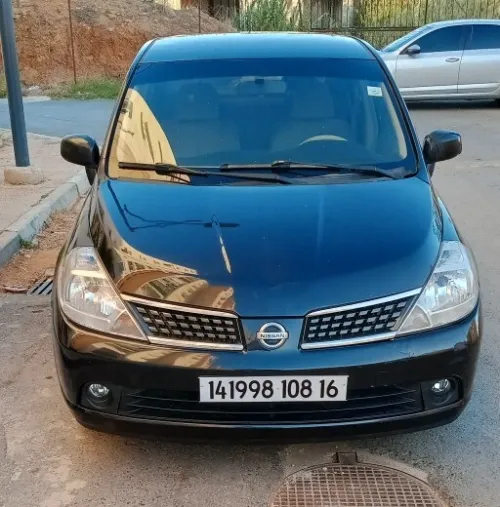 Nissan Tiida 5 portes 2008 Tiida 5 portes
