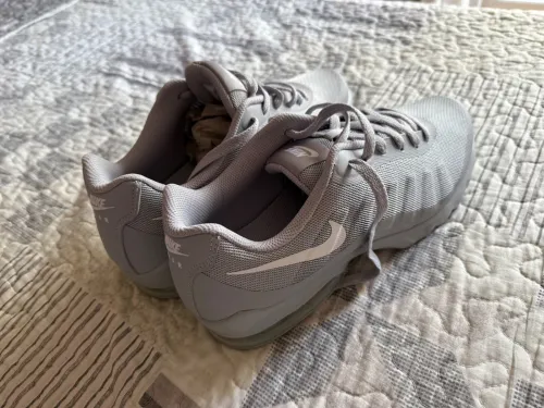 Nike air 