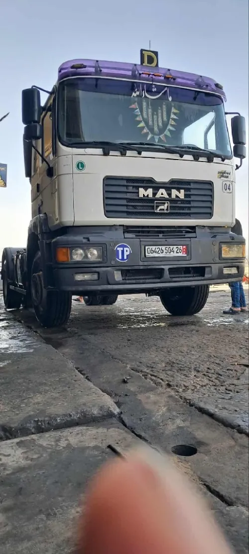 Man f2000 F2000 2004