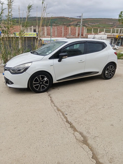 Renault Clio 4 2015 Limited 2