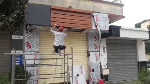 Habillage façades  allucoband et mur rideaux