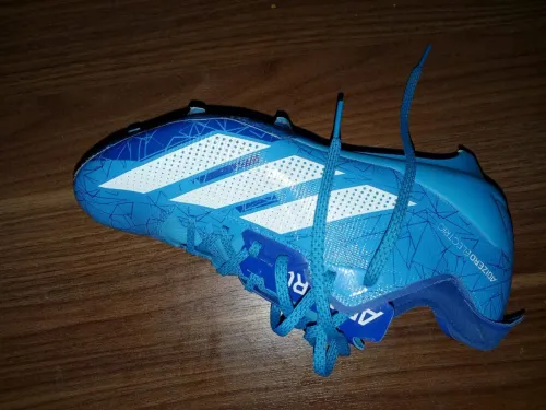 Soulier adizero  Adidas