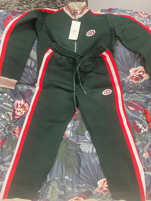 Ensemble Gucci 