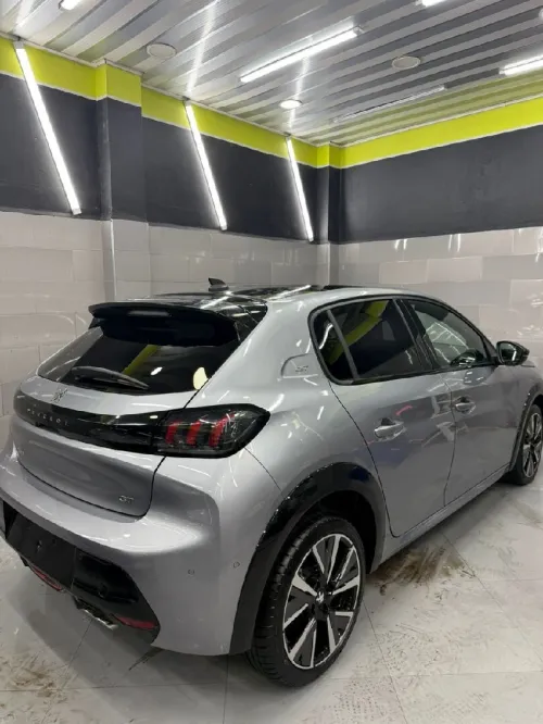 Peugeot 208 2024 GT