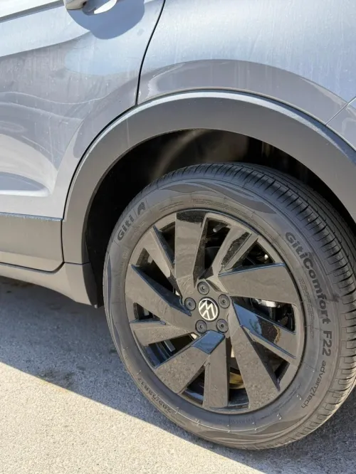 Volkswagen Tahru 2026 Full