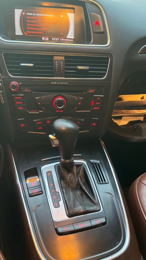 Audi Q5 2011 Off Road