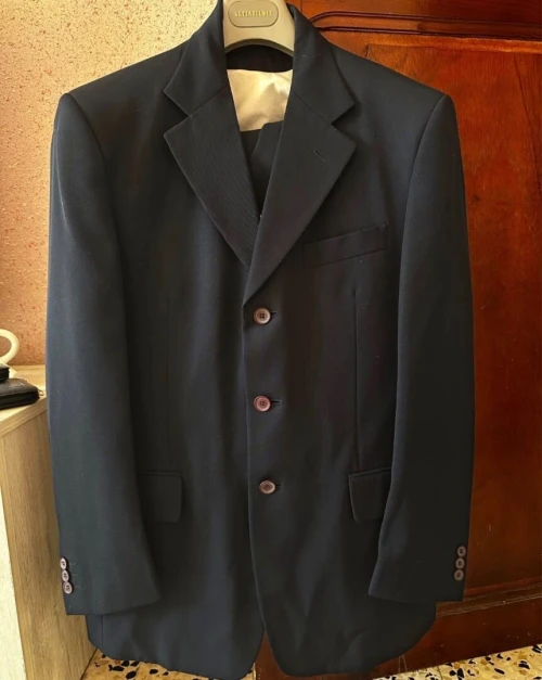 Costume bleu marine 46