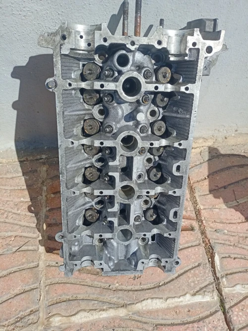 Culasse Renault 2 L issance